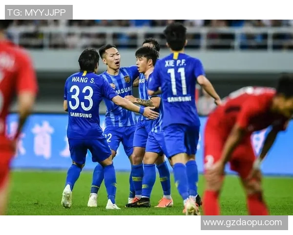 呼和浩特中优迎战大连队全力争胜展现球队实力与斗志