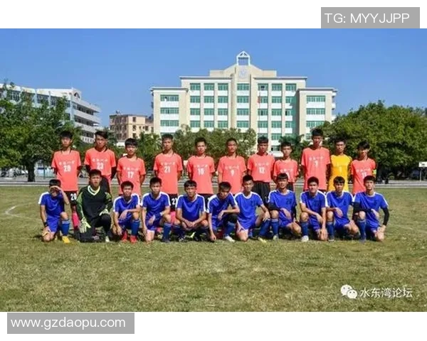 安哥拉与中国红队激战正酣展现足球魅力与团队精神的巅峰对决