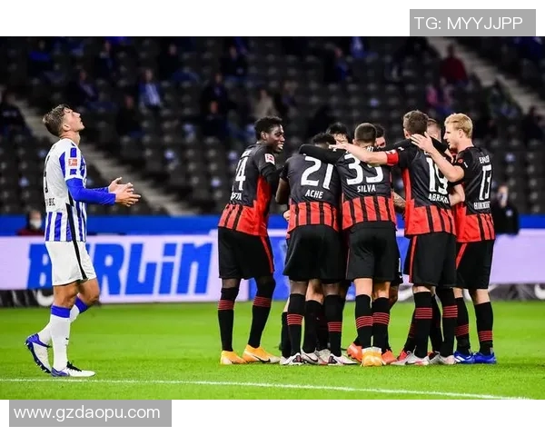 德国与土耳其热身赛前瞻分析双方阵容及战术布局探讨