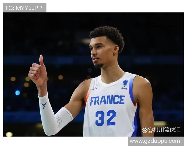 文班亚马场均20分10篮板3盖帽表现出色新秀奖呼声高涨