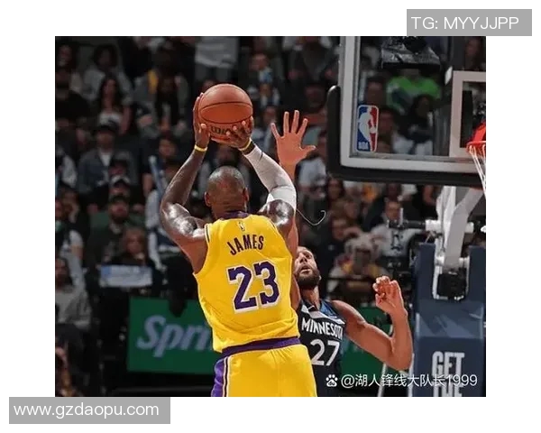 森林里与湖人之间的较量探秘篮球与自然的奇妙交融