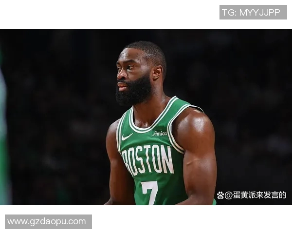 杰伦布朗的崛起与挑战：从新星到NBA顶尖球员的奋斗之路