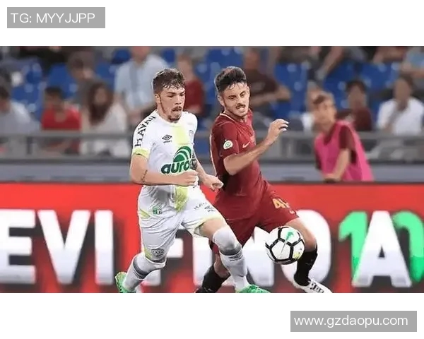 特尔斯达与阿尔克的精彩对决揭示了足球战术与团队合作的重要性