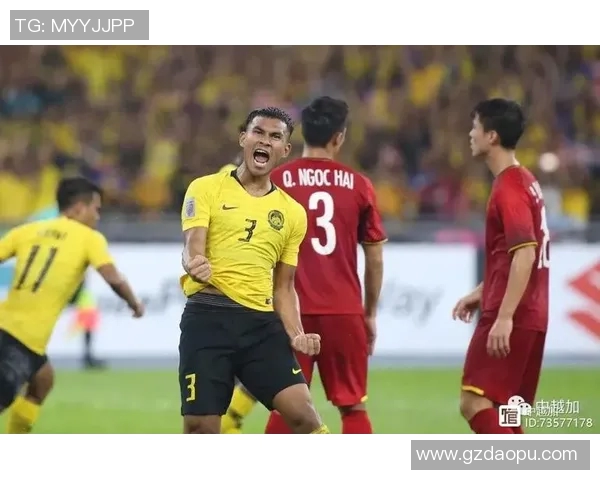 河床与拉普拉塔的激烈对决展现足球魅力与激情的巅峰对抗