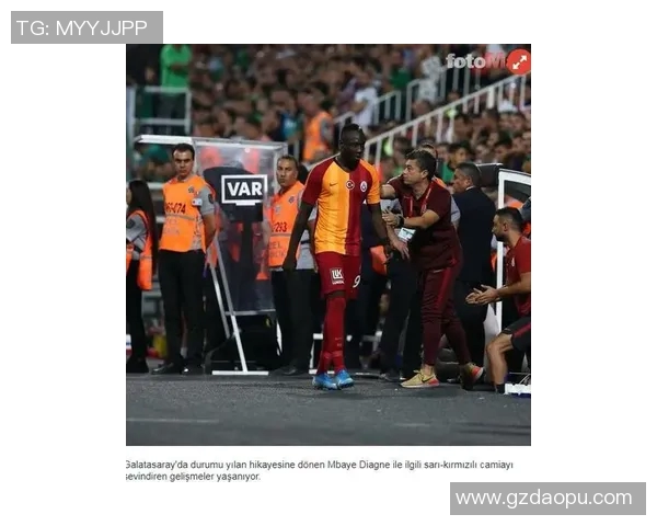 帕丘卡迎战墨西哥美洲争夺联赛关键三分的激烈对决